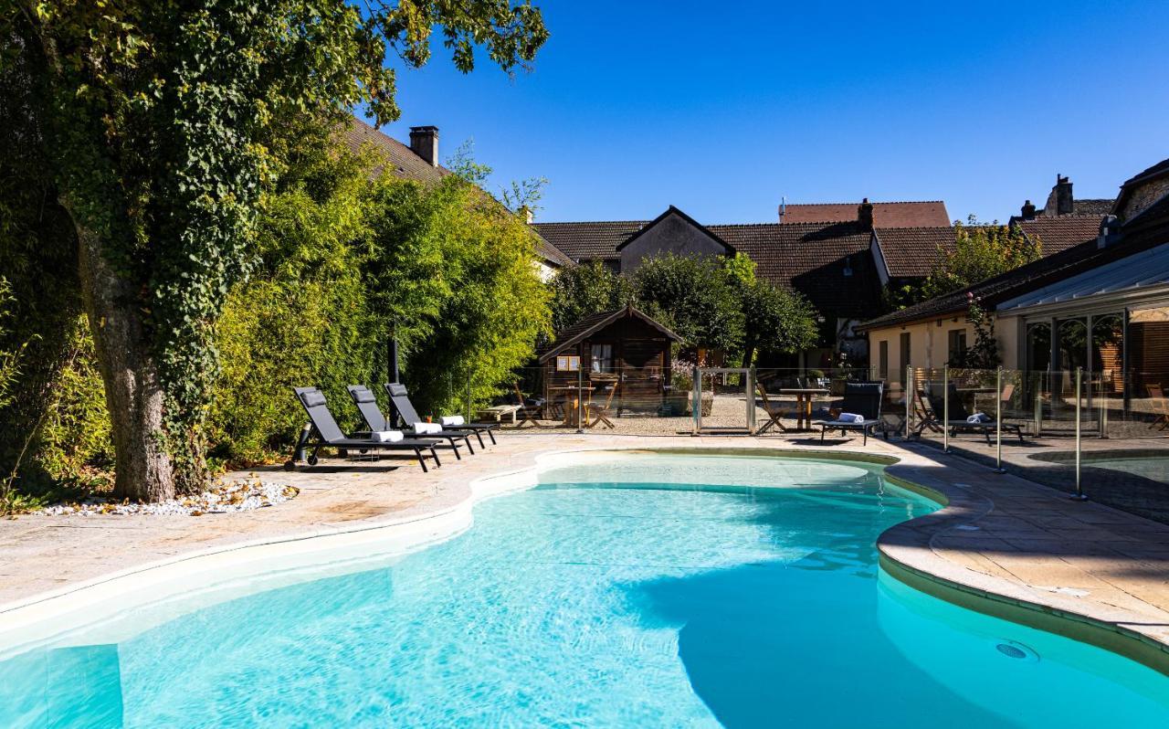 Logis Relais De La Source Hotel Saint-Seine-lʼAbbaye Exterior foto